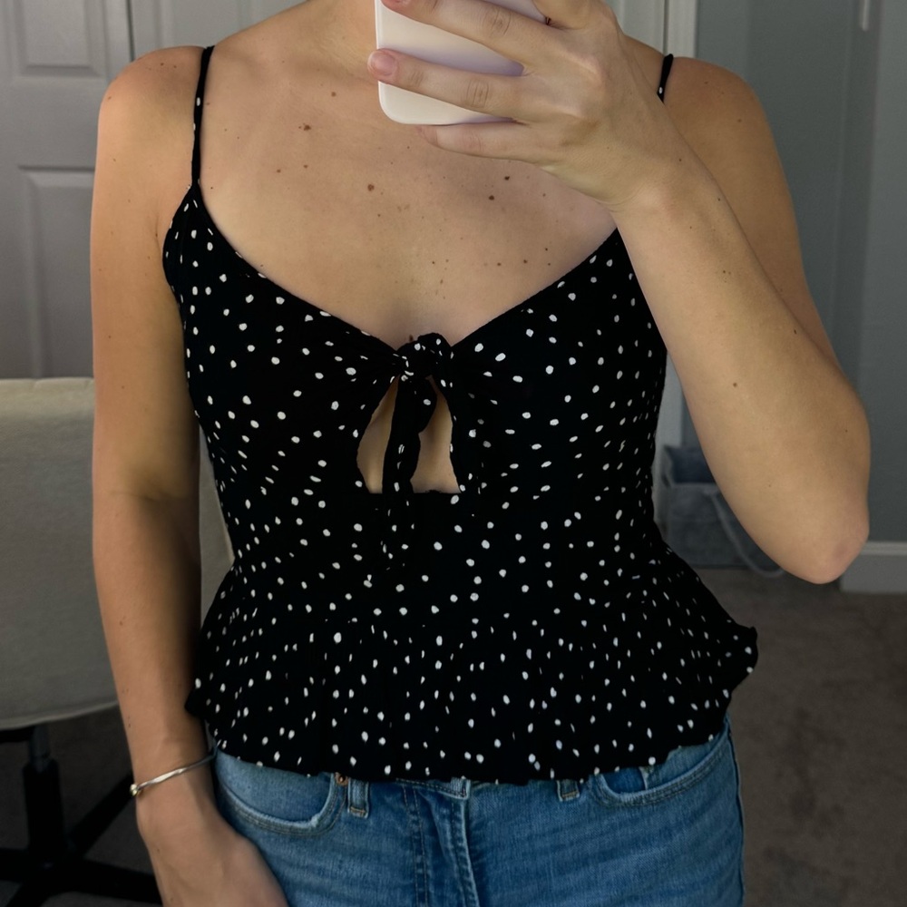 Black polka dot top